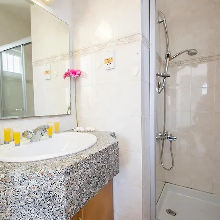 Апартаменты Sirena Bay Holidays Penthouse *